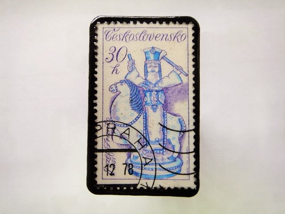 チェコスロバキア　切手ブローチ1042 1枚目の画像
