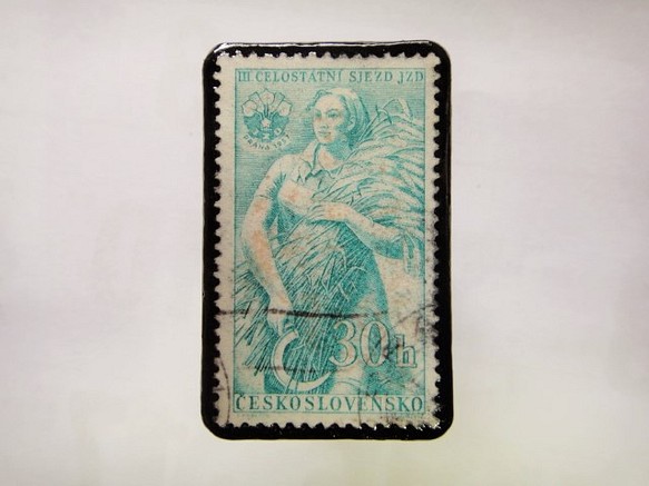 チェコスロバキア　切手ブローチ1048 1枚目の画像