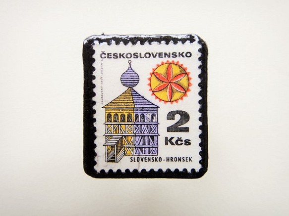 チェコスロバキア　切手ブローチ1291 1枚目の画像