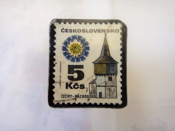 チェコスロバキア　切手ブローチ2492 1枚目の画像