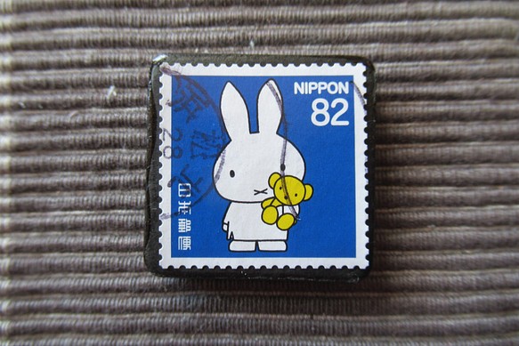 日本　童話切手ブローチ 3046 1枚目の画像