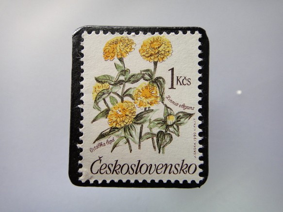 チェコスロバキア　切手ブローチ3637 1枚目の画像