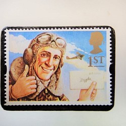 英國童話郵票胸針3980 第1張的照片