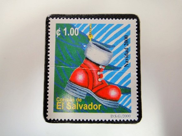 El Saladador聖誕郵票胸針4374 第1張的照片