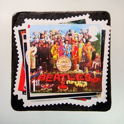 イギリス　2007年ビートルズ切手ブローチ5001 1枚目の画像