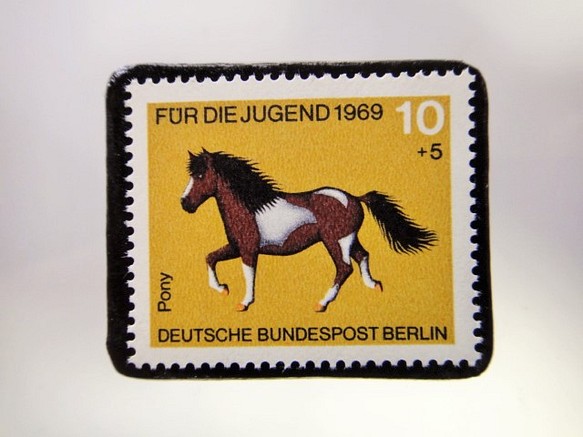德國馬郵票胸針5138 第1張的照片