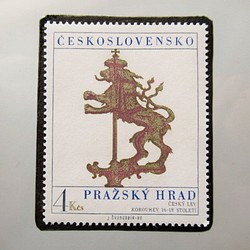 チェコスロバキア　美術切手ブローチ 5303 1枚目の画像