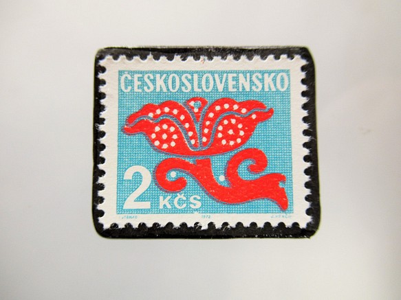 チェコスロバキア　切手ブローチ5368 1枚目の画像
