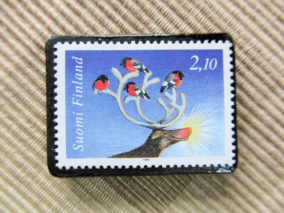フィンランド　クリスマス切手ブローチ5623 1枚目の画像