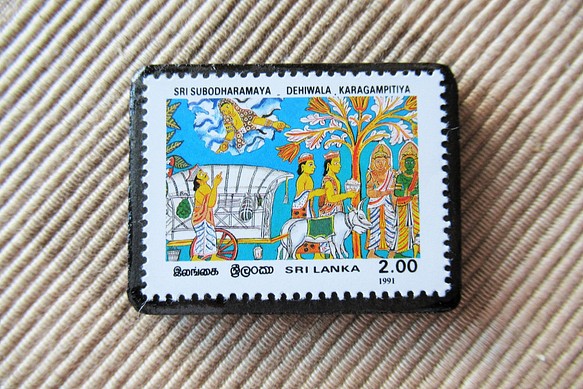 スリランカ　ベサク祭り切手ブローチ 6393 1枚目の画像