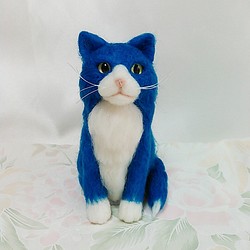 幸福の青い猫!?羊毛フェルトの猫ちゃん 1枚目の画像