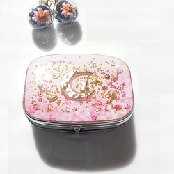 “Creema Limited免費送貨”淡粉色櫻桃月餅貓眼鏡盒（帶鏡子） 第1張的照片