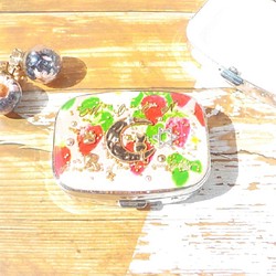 “ Creema Limited”草莓草莓粉紅色Otsukimi貓藥盒（帶鏡子） 第1張的照片