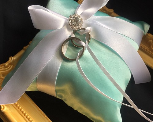 再販リングピロー【Tiffanyブルー】ウェディング　結婚式　ティファニー 　ビジュー