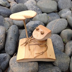 竹細工～カエル（傘） 1枚目の画像