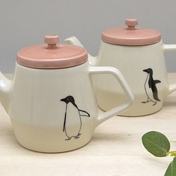 ペンギンポット（もも色）茶こし付き 1枚目の画像