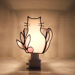 白い猫のおやすみランプ　pink【Creema限定】 1枚目の画像