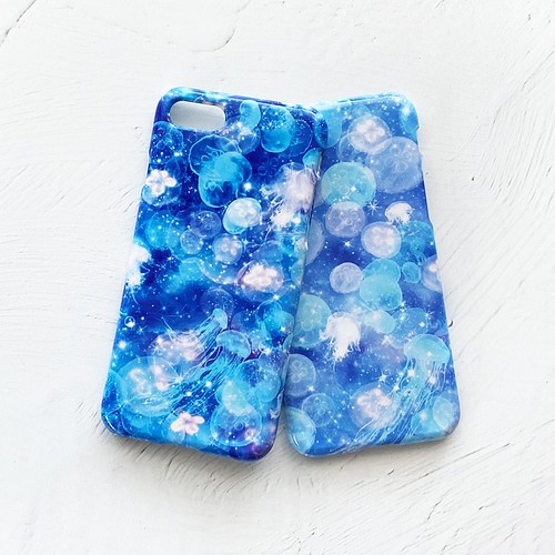 宇宙クラゲ Iphoneケース スマホケース 全機種対応 くらげ 星 水 海 Iphonese Iphone13 Iphoneケース カバー Lala Clover 通販 Creema クリーマ ハンドメイド 手作り クラフト作品の販売サイト