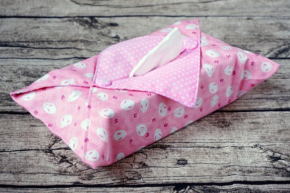 盒裝紙巾布套 - 可愛和風小白兔 第1張的照片