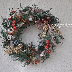 寒空の冬の実wreath 1枚目の画像