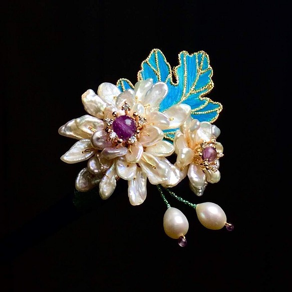 【ルオサン】「シアセ」。カレンデュラ」の天然真珠菊のかんざしです。アメジスト。定番イミテーションエメラルドグリーンのかんざし。ヴ 1枚目の画像