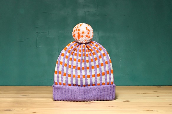 Lavender Stripes Detachable PomPom Beanie Hat 1枚目の画像
