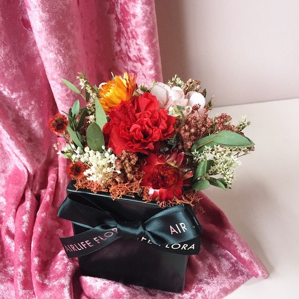 母親節限定9折優惠「 妳的愛，總是那樣的熱情滿溢 」康乃馨永生乾燥盆花 - AIRLIFE FLORA 小生活花朵 第1張的照片
