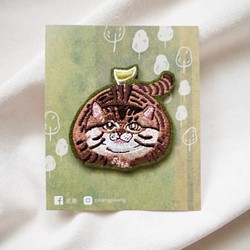 扁東貓刺繡別針 第1張的照片