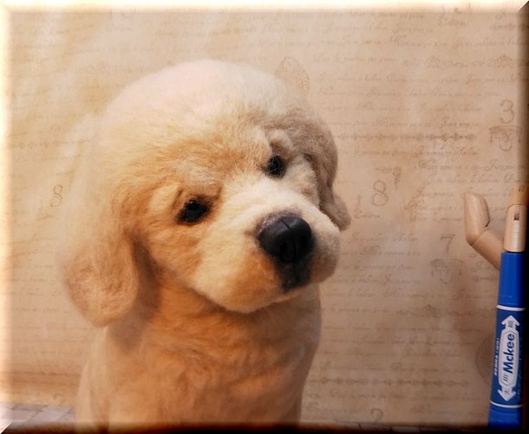 羊毛フェルト 犬 ゴールデンレトリバーの子犬 いぬ イヌ 犬フィギュア