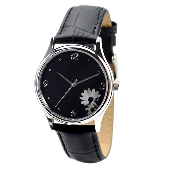 簡約黑面(花)手錶 - 全球免運費 第1張的照片