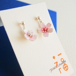 【銀景泰藍】櫻花耳環“乳粉色”（穿孔耳環、耳環） 第1張的照片