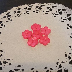 お花のボタン(ピンク) 1枚目の画像