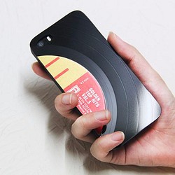iPhone 5 / 5S / SE 黑膠唱片 手機殼 保護殼 (隨機款式) 第1張的照片