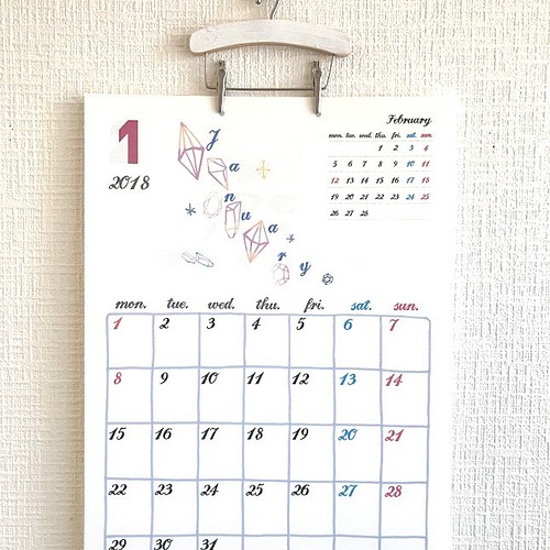 月曜始まり18年カレンダー クリップ付き カレンダー Qk 通販 Creema クリーマ ハンドメイド 手作り クラフト作品の販売サイト