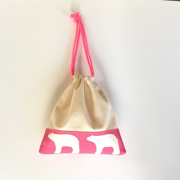 くすみピンクのシロクマお道具袋-