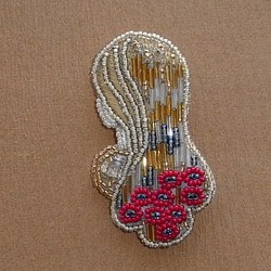 Klimt*蜂蜜色の髪の乙女　ビーズ刺繍ブローチ 1枚目の画像