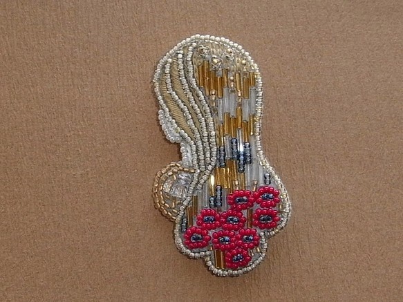 Klimt*蜂蜜色の髪の乙女　ビーズ刺繍ブローチ 1枚目の画像