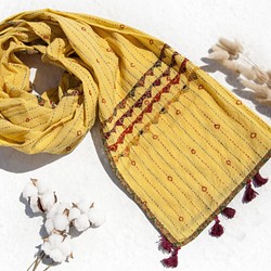 クリスマスギフト交換ギフトクリスマスマーケットエスニックスタイルの森の誕生日ギフト手縫いの純綿シルクスカーフ/純綿刺繍スカーフ/ 1枚目の画像