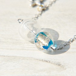 glass necklace / 幾何風 / 法式條紋口吹玻璃項鍊 短鏈 長鏈 鎖骨鍊 - 虛實間的藍色冰心玻璃 第1張的照片