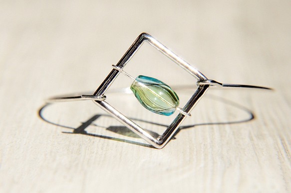 glass bracelet 情人節禮物 / 極簡感 / 英式幾何彩色漸層玻璃球銀色手環 / 手鐲 - 綠色森林 第1張的照片