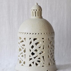 白いモスクのランプ 1枚目の画像