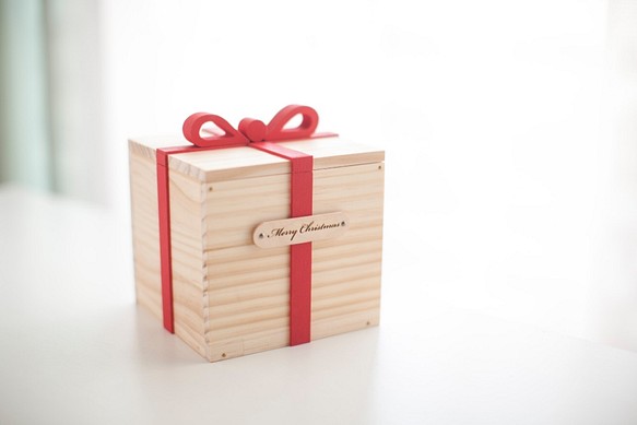 客製化情人節禮物生日禮物原木手作禮物盒 - 訂製姓名刻字  大款 第1張的照片