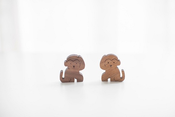 客製化姓名禮物原木淺色造型木片 - 小猴monkey 第1張的照片