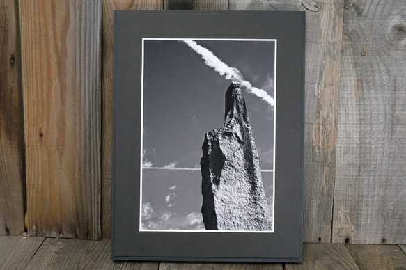 A4 美術照片 015 Iwamine 天空雲霧面板飾面單色黑白照片室內照片銷售郵購 第1張的照片