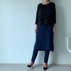 紺色 ポンチ素材  レギンス&スカートのボトムス  一枚で履ける 1枚目の画像