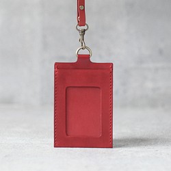 Red leather ID card case 1枚目の画像