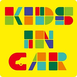 KIDS IN CAR【車用ステッカー】／ イエロー 1枚目の画像