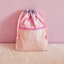 粉色少女午餐袋尺寸多變 第1張的照片