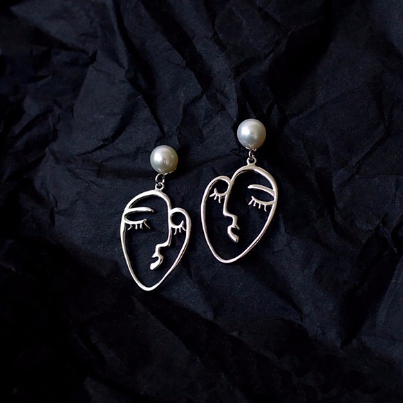Picasso「The Dream」Silver Pearl Earring 1枚目の画像