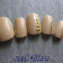 ゴールドラインネイル ネイルチップ ネイルシール Nail Blau 通販 Creema クリーマ ハンドメイド 手作り クラフト作品の販売サイト